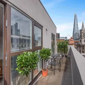 br7-stunning-2-bed-penthouse-heart-of-borough.brighton-hotels-england.com/