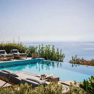 luxury-villas-kefalonia.kefaloniahotels.net/
